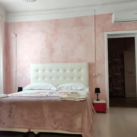 Glicine Otel 2*