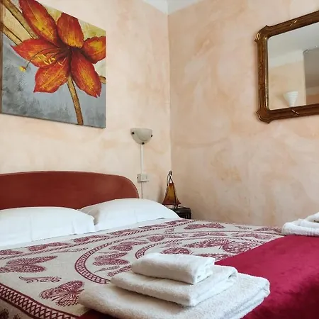 Hotel Glicine 2*