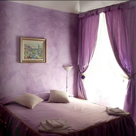 Glicine Otel Noli