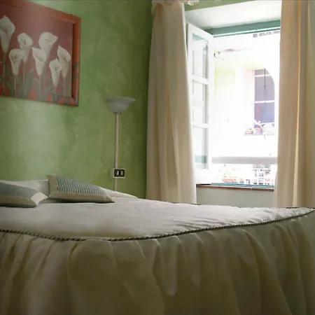 Glicine Hotel